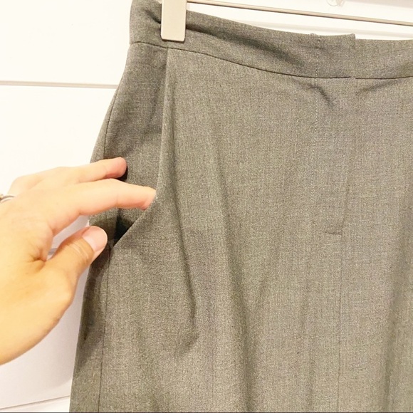 Trina Turk | Grey Pencil Skirt Size 4 - Picture 3 of 7